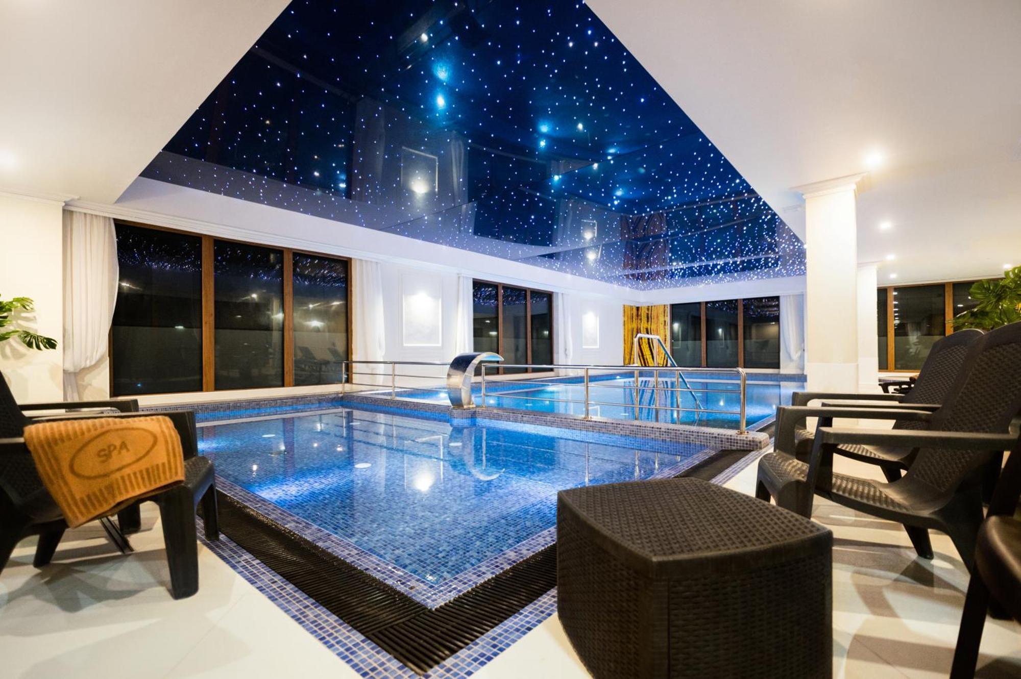 Olivina Park Spa - Domki Z Dostepem Do Krytego Basenu, Saun, Wyzywienia I Atrakcji Dla Dzieci Niechorze Buitenkant foto